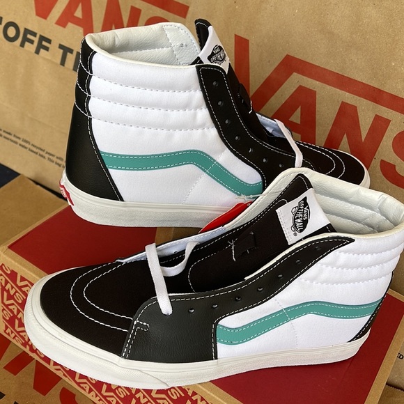 Vans Sk8-Hi Classic Spot Black/True White Leather WMNS sneakers - Picture 11 of 16